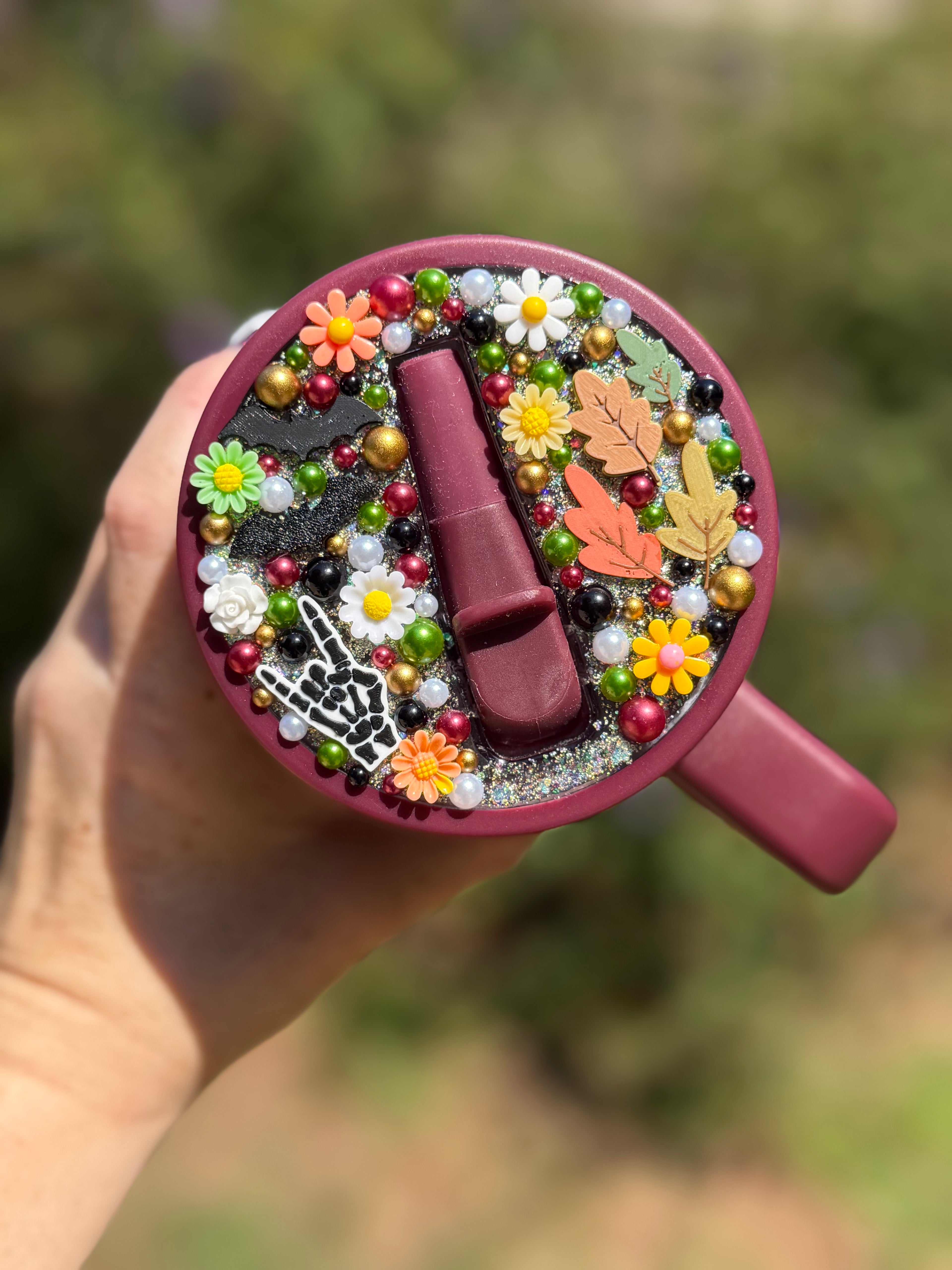 Peace Skelly 40oz No Spill With Decorated Lid